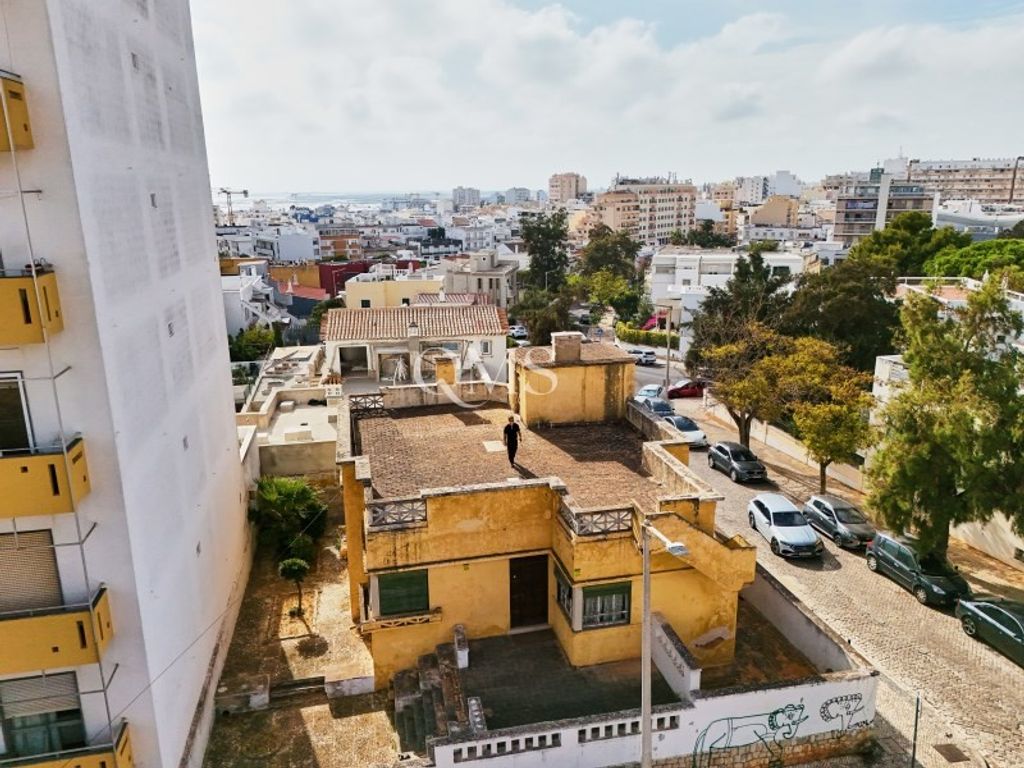 Maison de luxe à vendre à Faro, 750 000 €, Photo 1