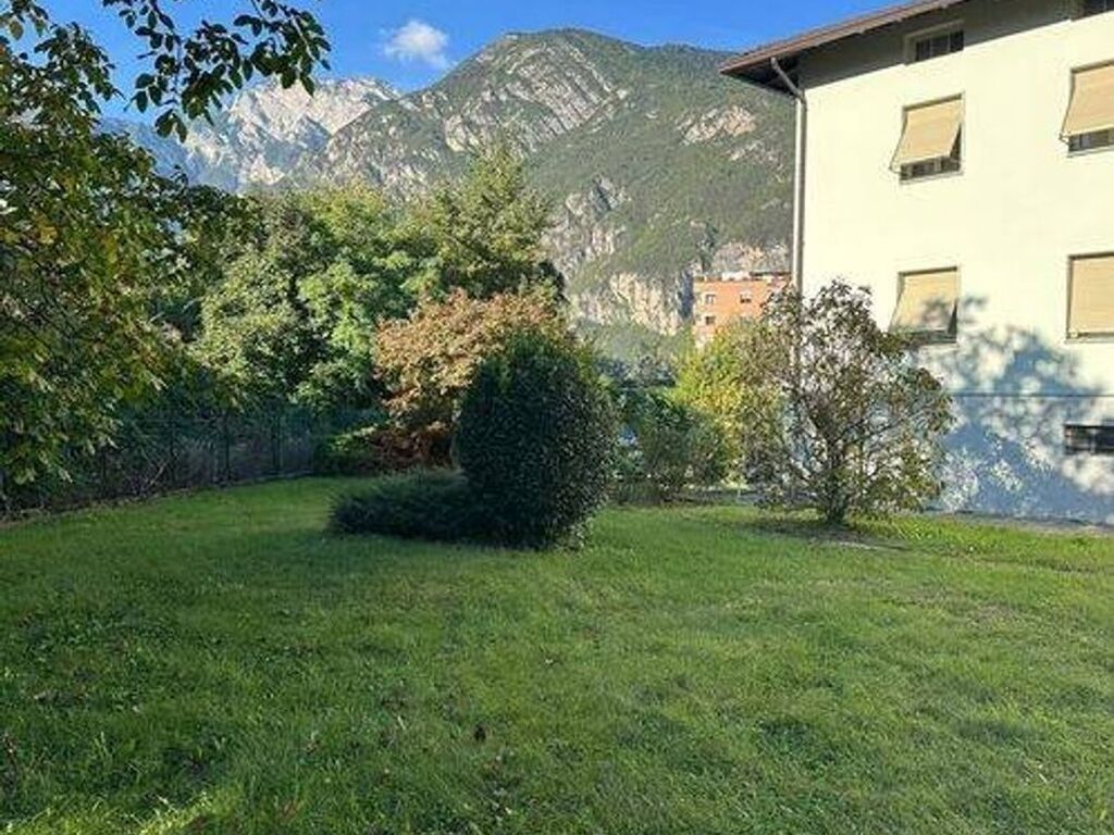 Maison de luxe à vendre à Trento, 1 100 000 €, Photo 1