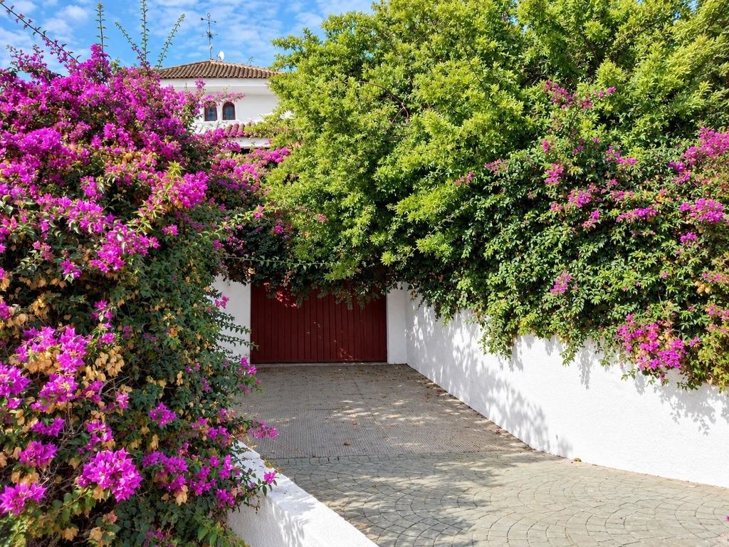 Maison de luxe à vendre à Matola, 400 000 €, Photo 1