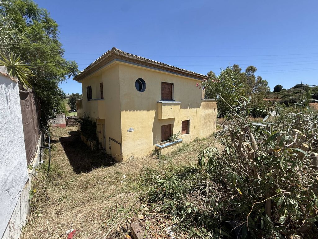 Maison de luxe à vendre à Estepona, 595 000 €, Photo 1