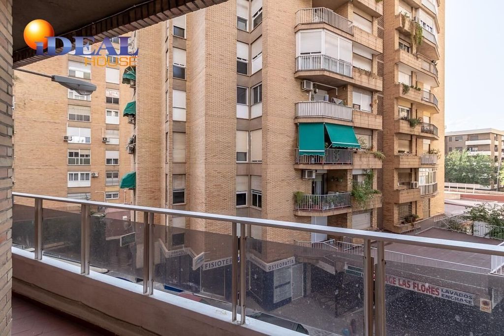 Appartement de luxe à vendre à Granada, 440 000 €, Photo 1