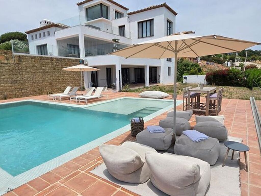 Luxury House for sale in Sotogrande, 3 450 000 €, Photo 1