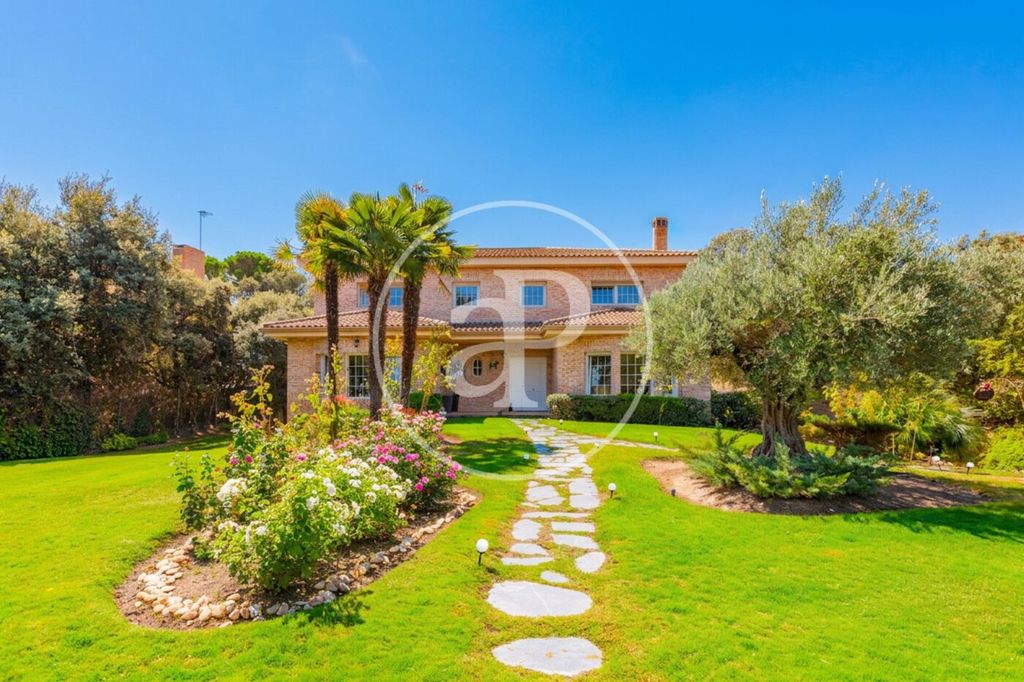 Maison de luxe à vendre à San Sebastián de Los Reyes, 2 200 000 €, Photo 1