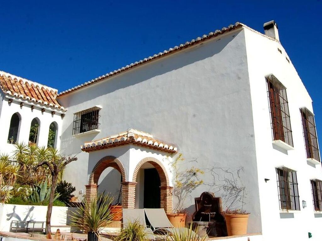 Maison de luxe à vendre à Comares, 950 000 €, Photo 1