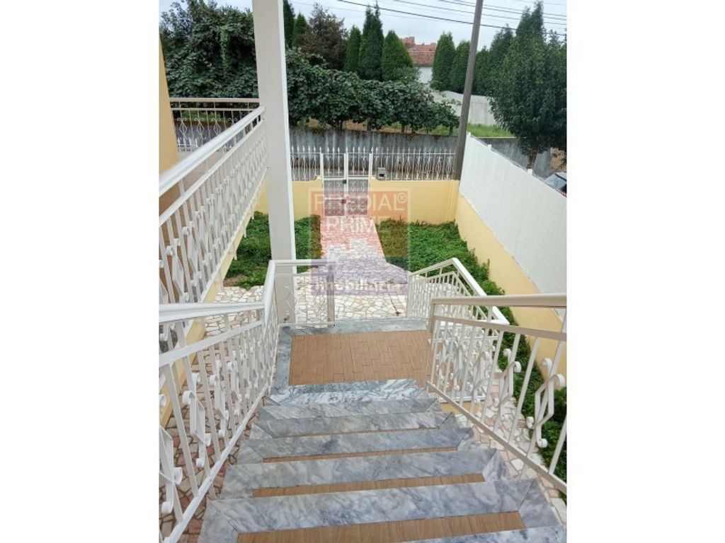 Luxury House for sale in Santa Maria Da Feira, 495 000 €, Photo 2