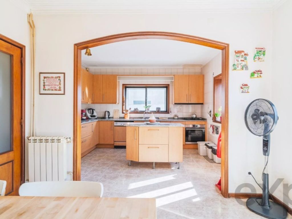 Maison de luxe à vendre à Maia, 479 000 €, Photo 3