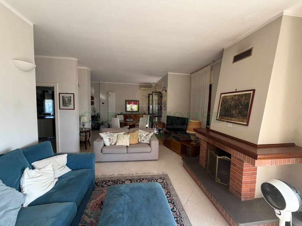 Maison de luxe à vendre à Agropoli, 790 000 €, Photo 5