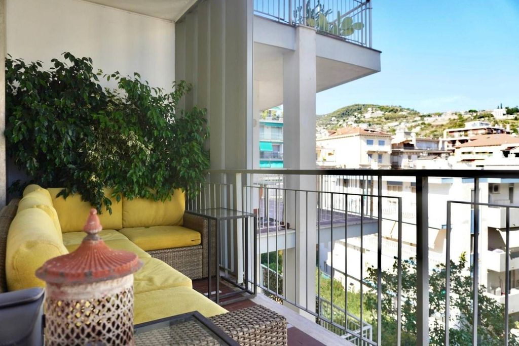 Luxury Apartment for sale in San Remo, 780 000 €, Photo 7
