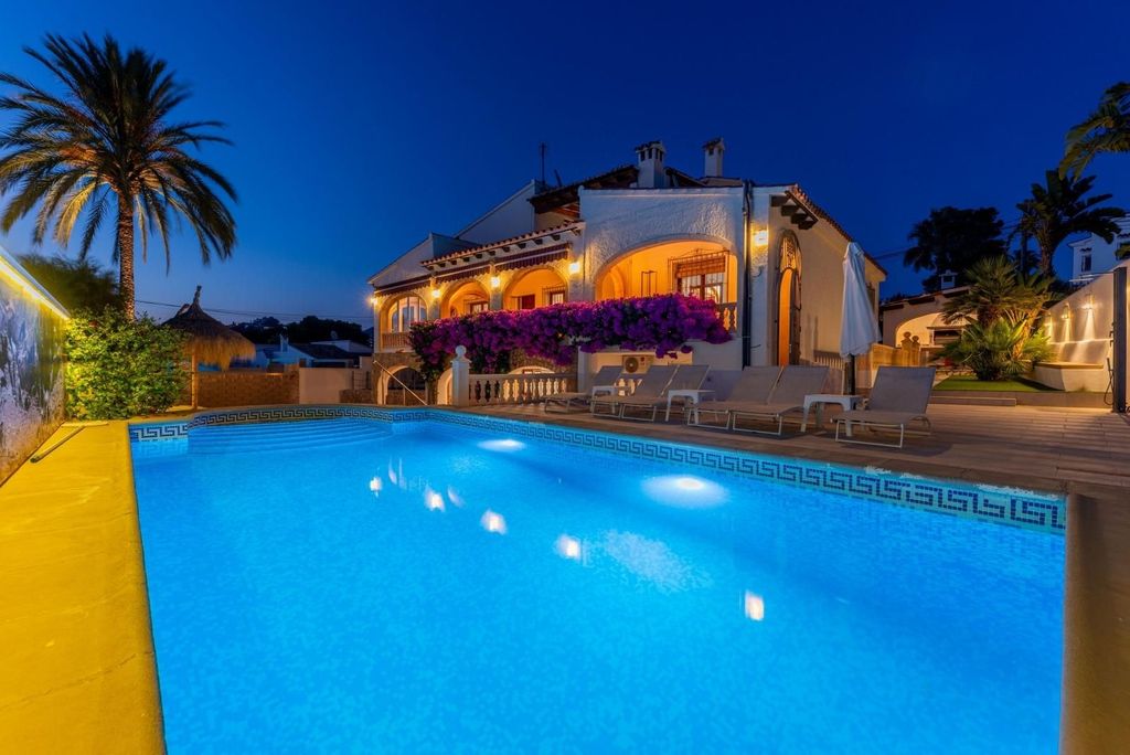 Luxury House for sale in Moraira, 1 360 000 €, Photo 3
