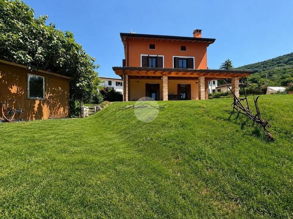 Maison de luxe à vendre à Caprino Veronese, 715 000 €, Photo 4