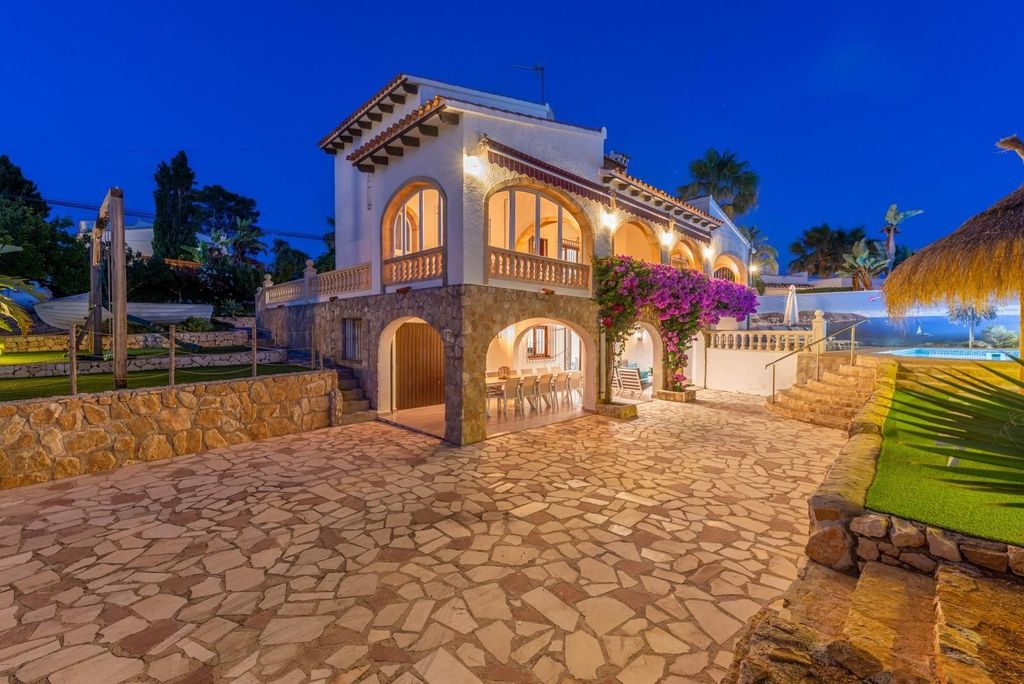 Luxury House for sale in Moraira, 1 360 000 €, Photo 5