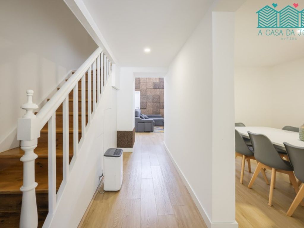 Maison de luxe à vendre à Aveiro, 450 000 €, Photo 7