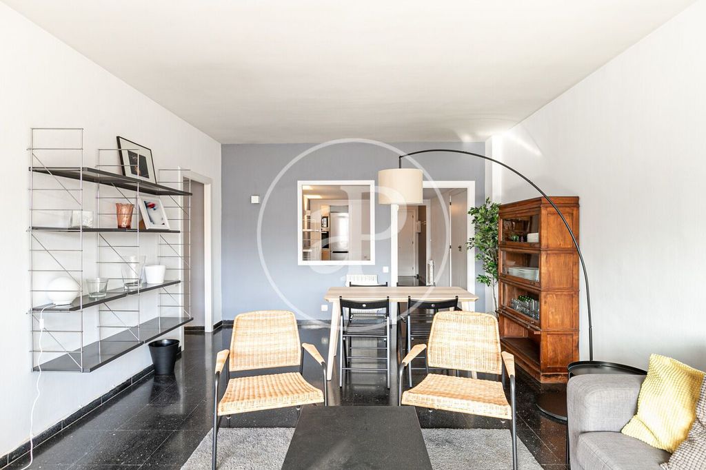 Luxury Apartment for sale in Barcelona, 780 000 €, Photo 7