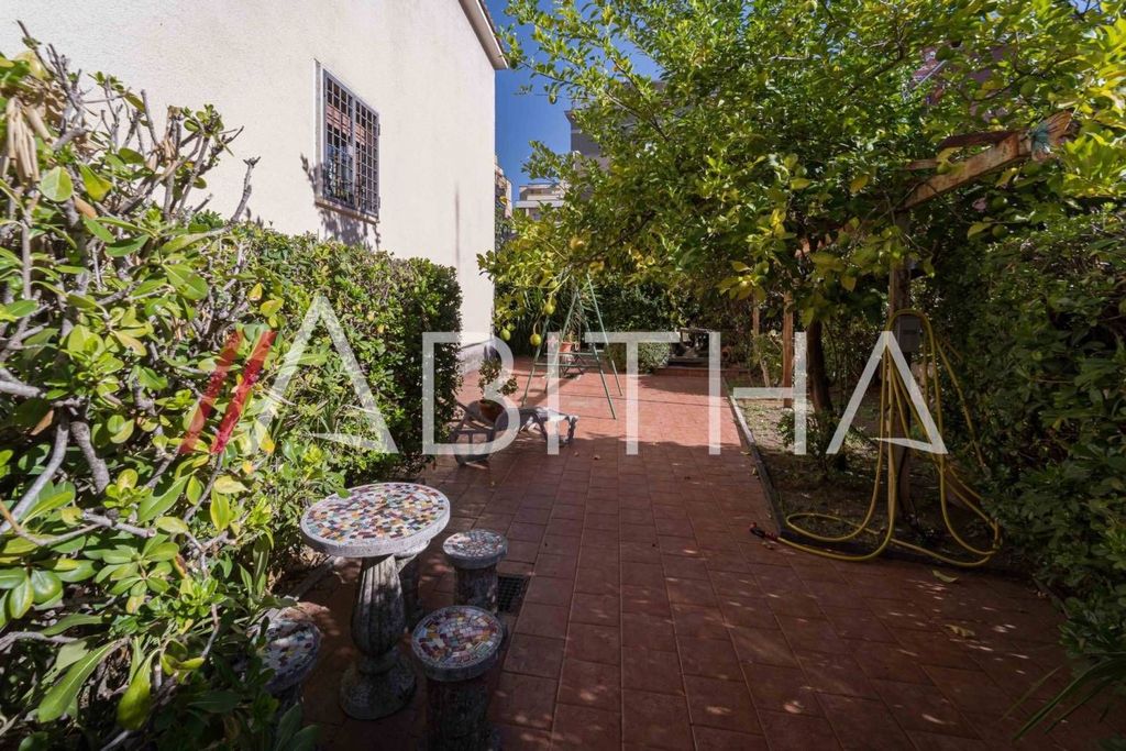 Luxury House for sale in Rome, 1 265 000 €, Photo 2