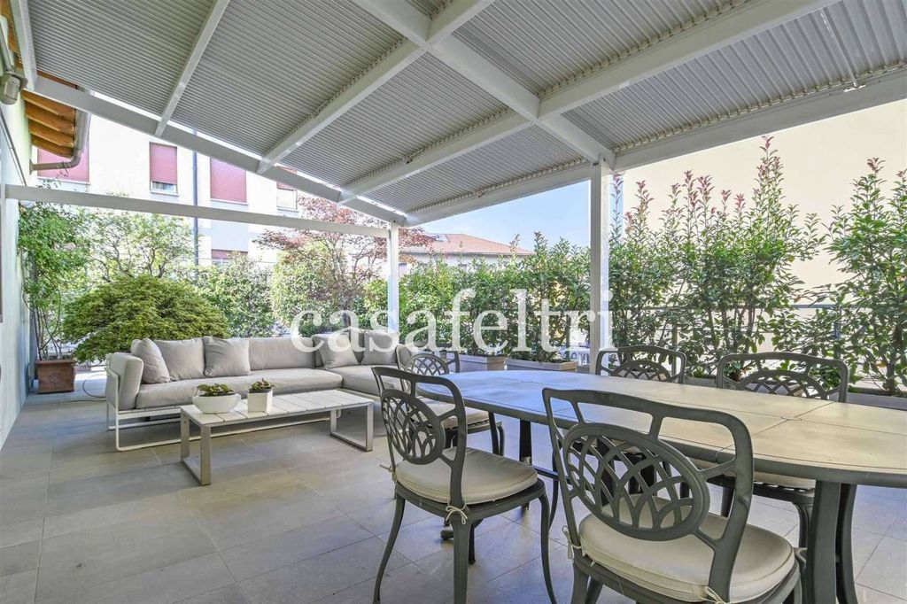 Appartement de luxe à vendre à Bergamo, 990 000 €, Photo 4