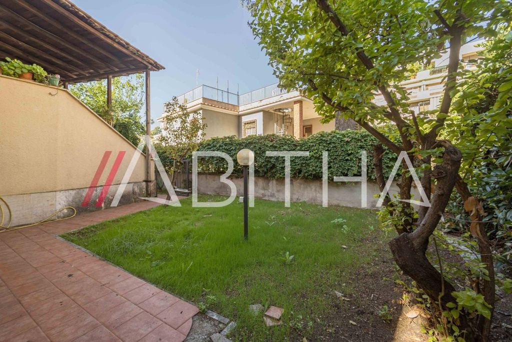 Luxury House for sale in Rome, 1 265 000 €, Photo 5