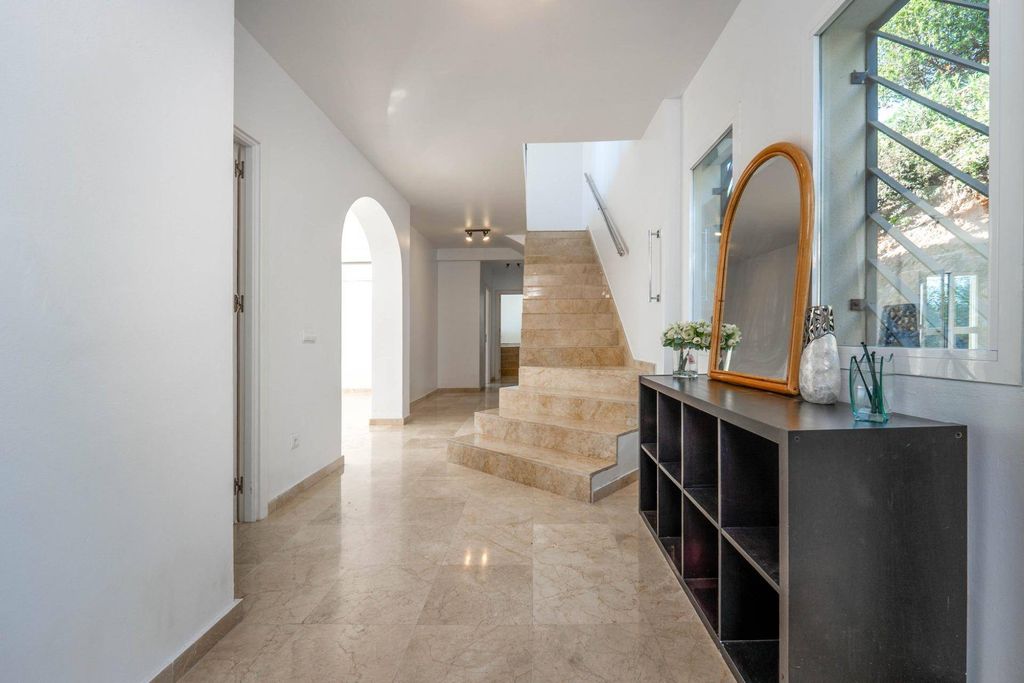 Maison de luxe à vendre à Estepona, 948 000 €, Photo 5