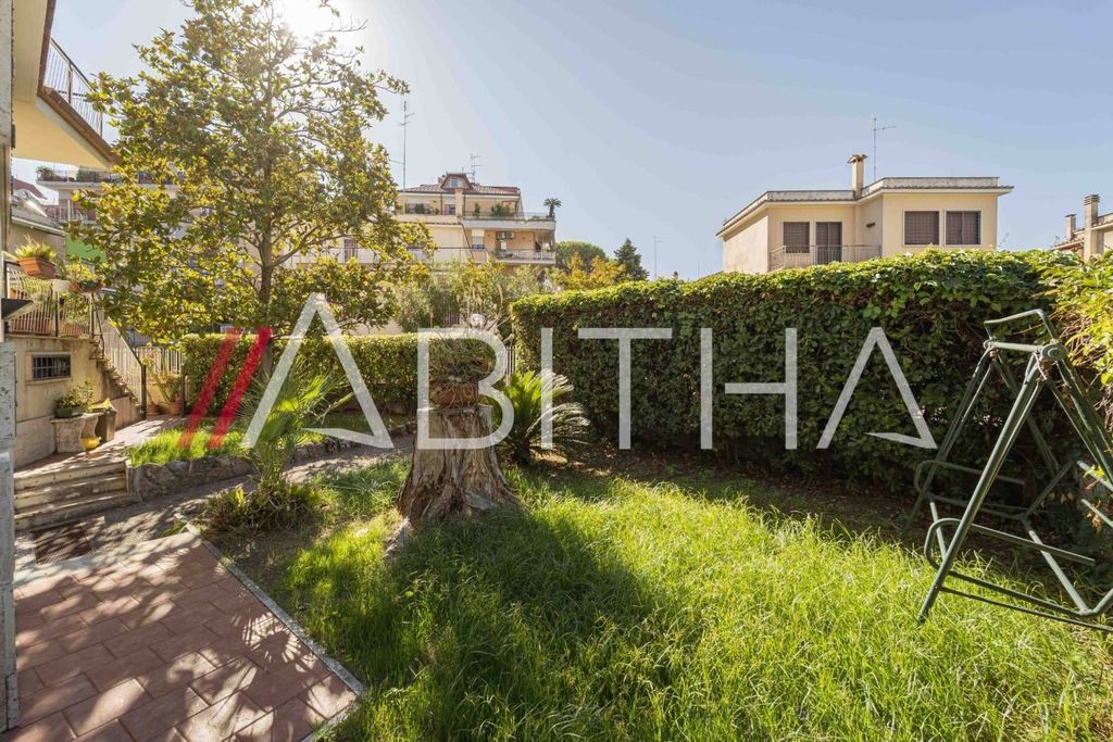 Luxury House for sale in Rome, 1 265 000 €, Photo 6