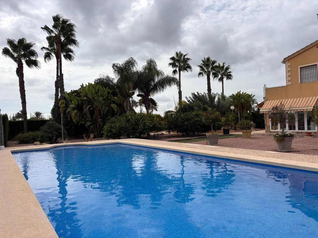 Maison de luxe à vendre à Elche, 485 000 €, Photo 1