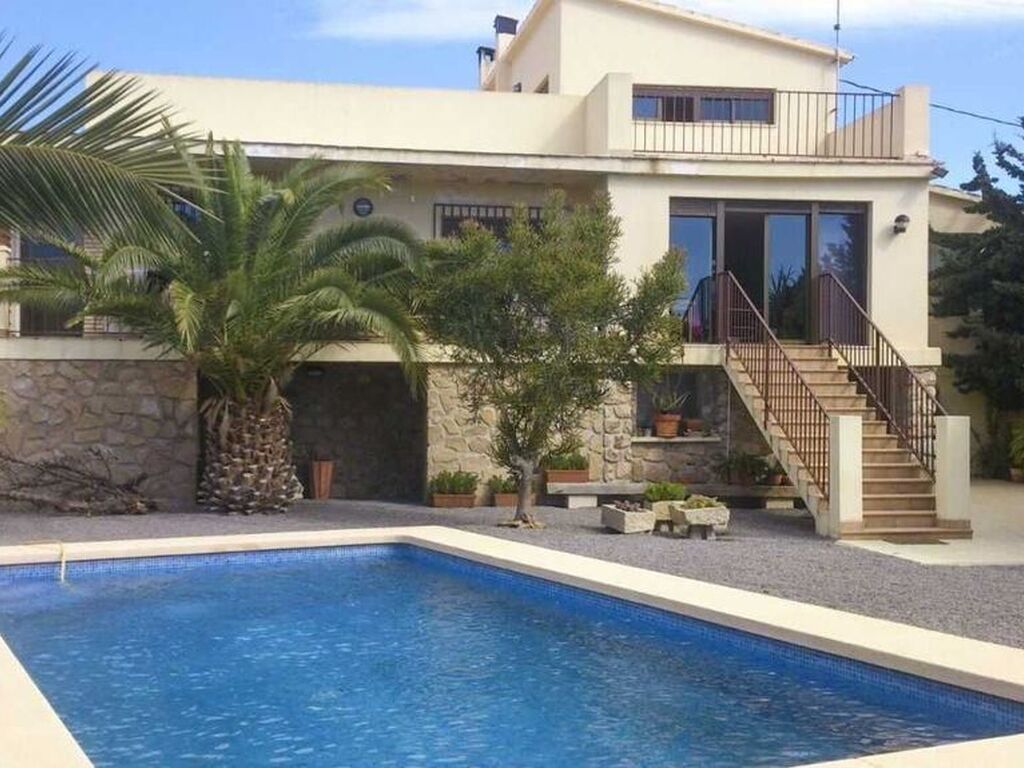 Luxury House for sale in Benidorm, 790 000 €, Photo 1
