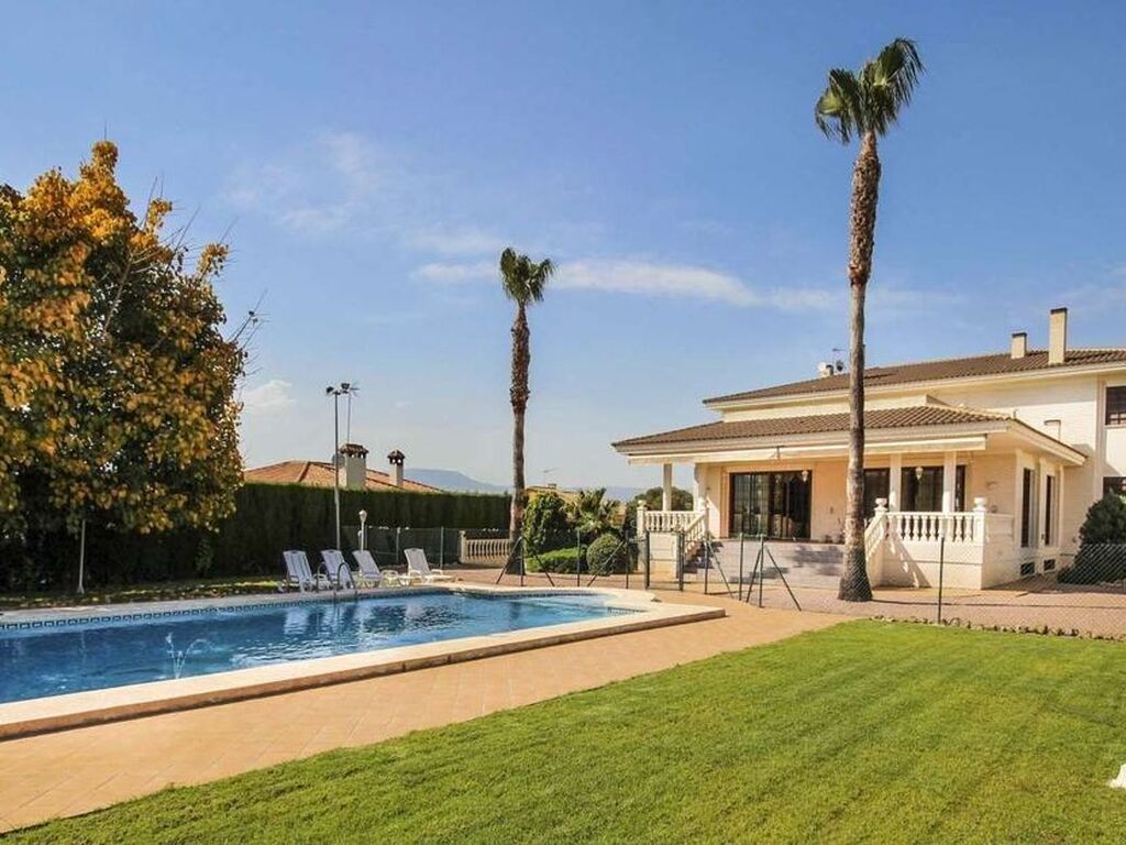 Luxury House for sale in Benidorm, 1 500 000 €, Photo 1