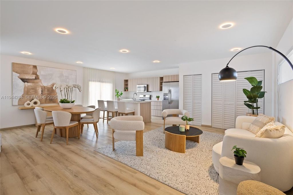 Maison de luxe à vendre à Florida City, 400 100 €, Photo 1