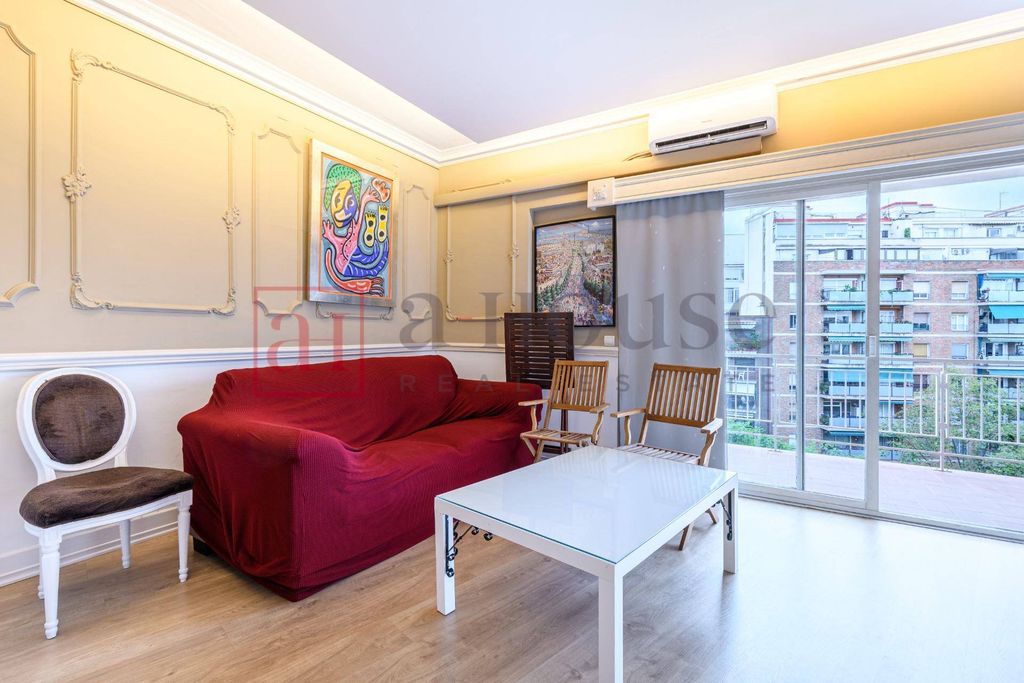 Appartement de luxe à vendre à Barcelona, 790 000 €, Photo 4