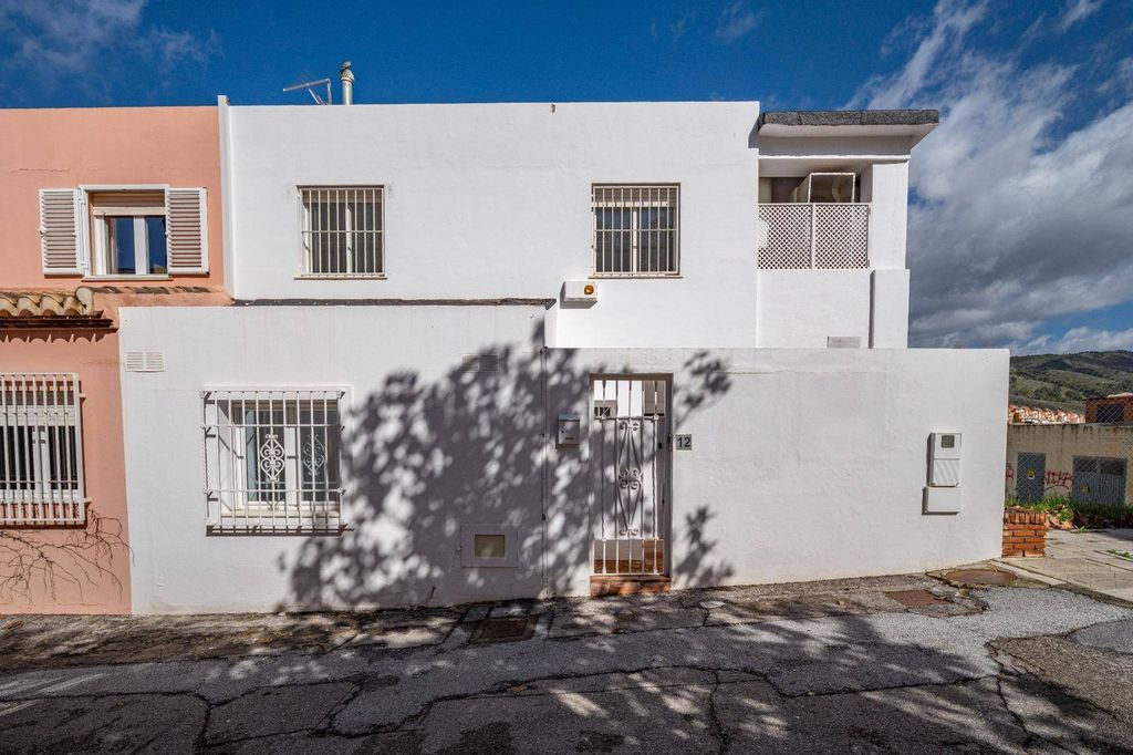 Luxury House for sale in Granada, 630 000 €, Photo 3