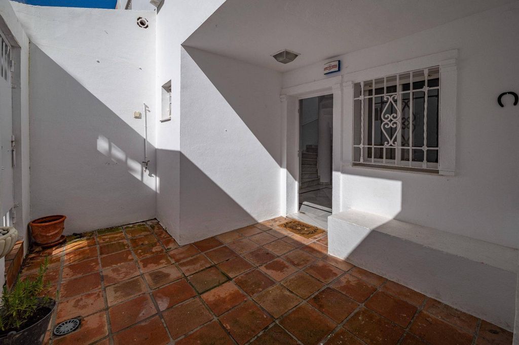 Luxury House for sale in Granada, 630 000 €, Photo 6