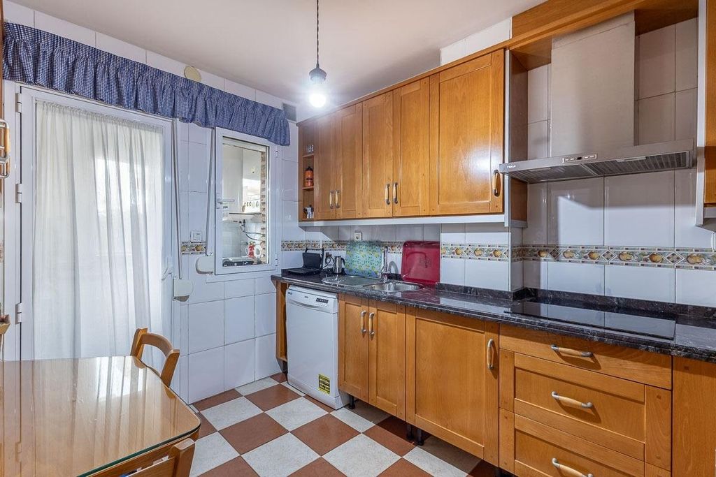 Maison de luxe à vendre à Granada, 439 000 €, Photo 7