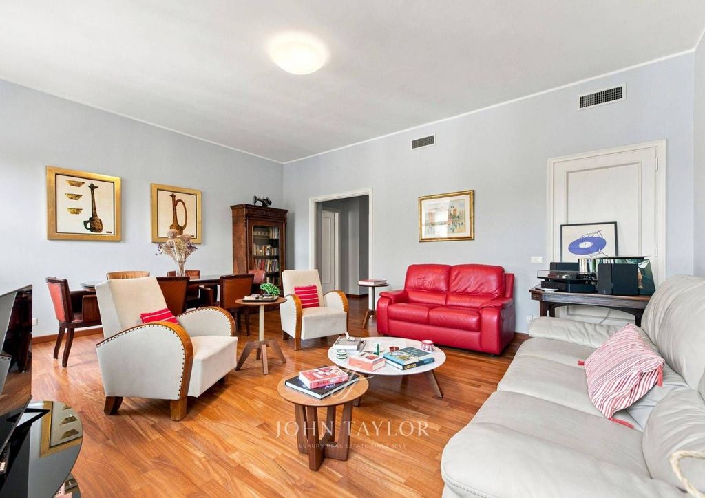 Luxury Apartment for sale in Milan, 2 800 000 €, Photo 2