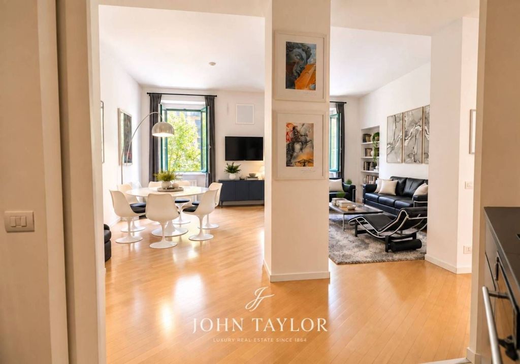Luxury Apartment for sale in Milan, 1 200 000 €, Photo 3