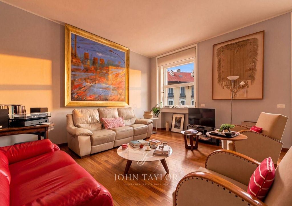Luxury Apartment for sale in Milan, 2 800 000 €, Photo 3