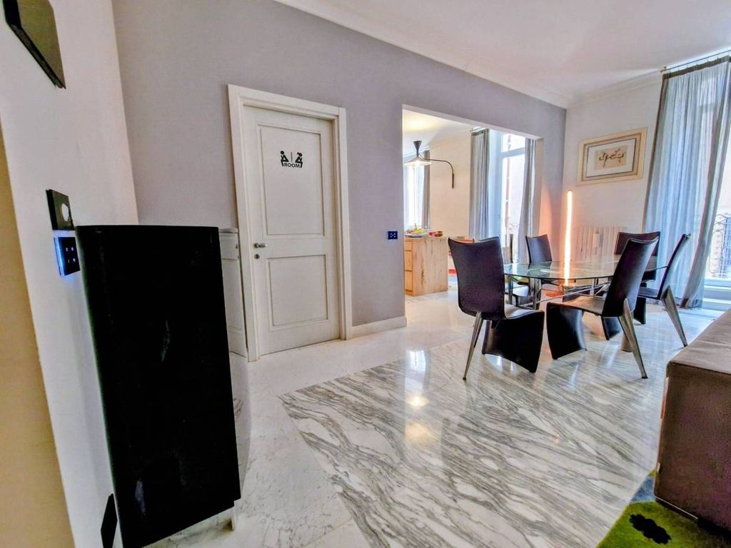 Luxury Apartment for sale in Verona, 990 000 €, Photo 4
