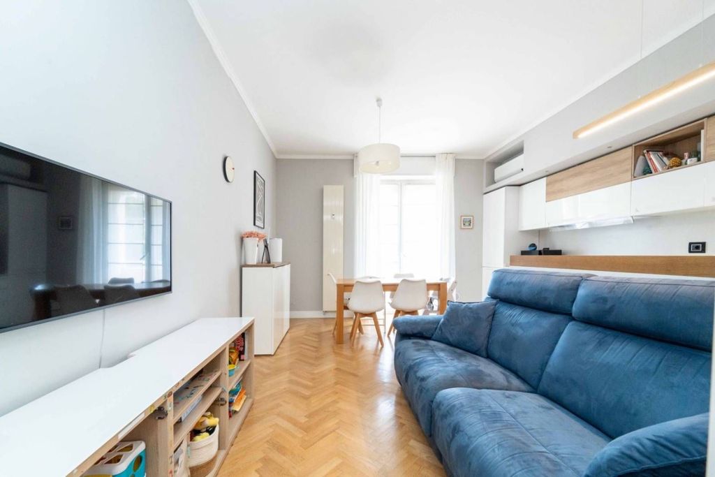 Appartement de luxe à vendre à Milan, 735 000 €, Photo 1