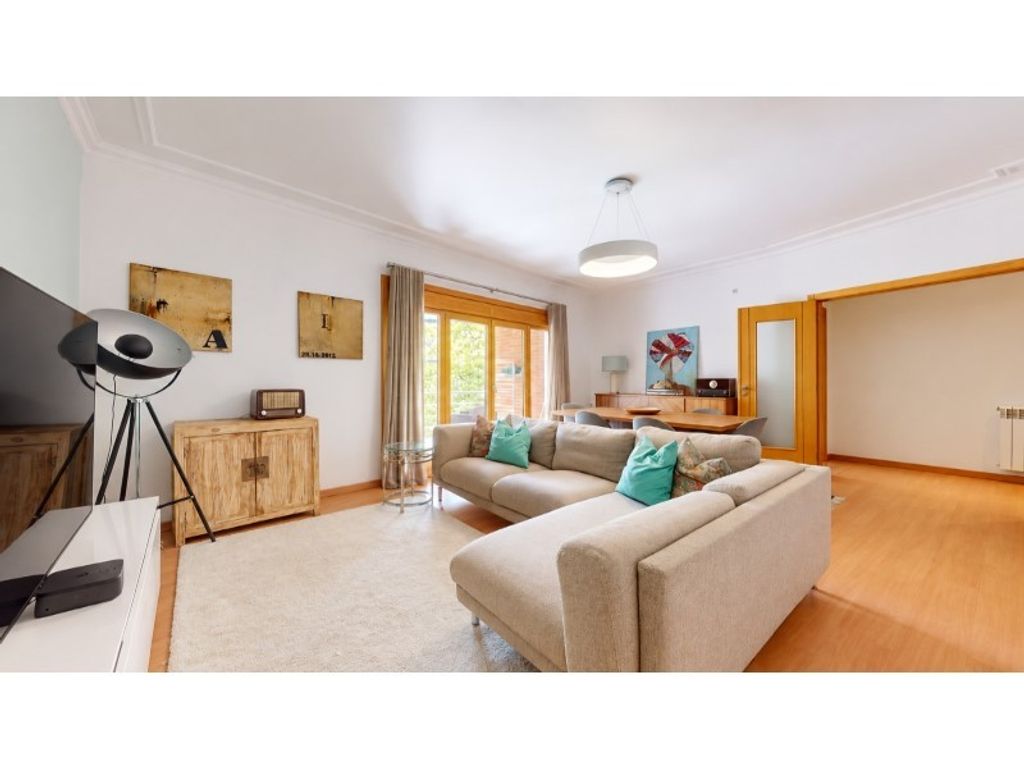 Appartement de luxe à vendre à Odivelas, 575 000 €, Photo 1