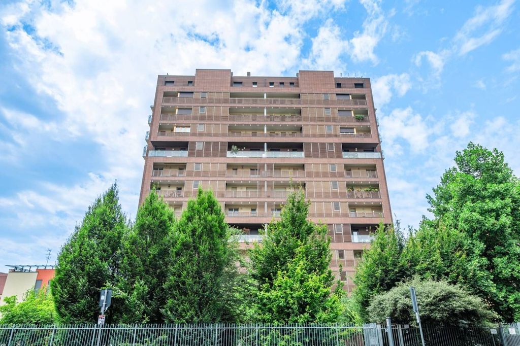 Appartement de luxe à vendre à Milan, 890 000 €, Photo 1