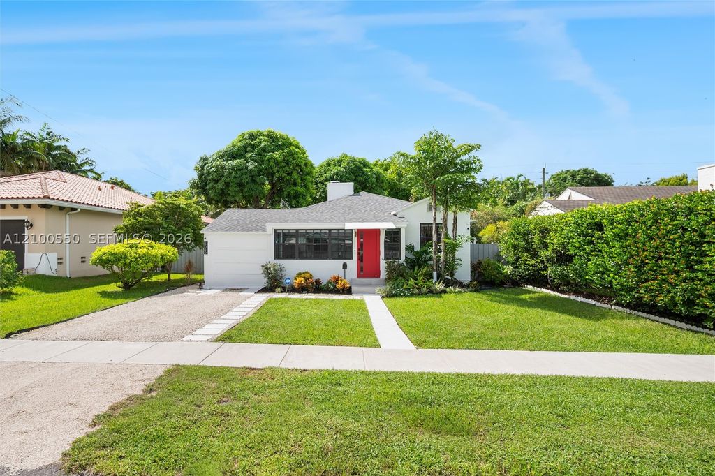 Maison de luxe à vendre à Hollywood, 639 414 €, Photo 1