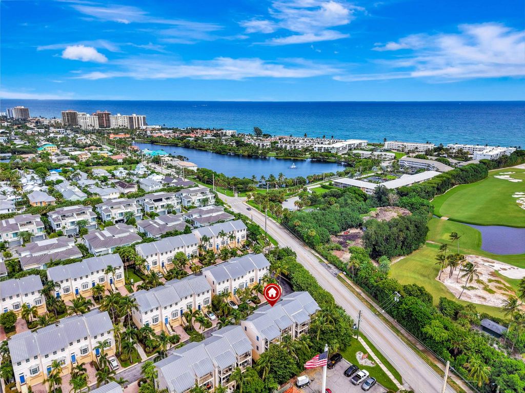 Maison de luxe à vendre à Juno Beach, 711 003 €, Photo 1