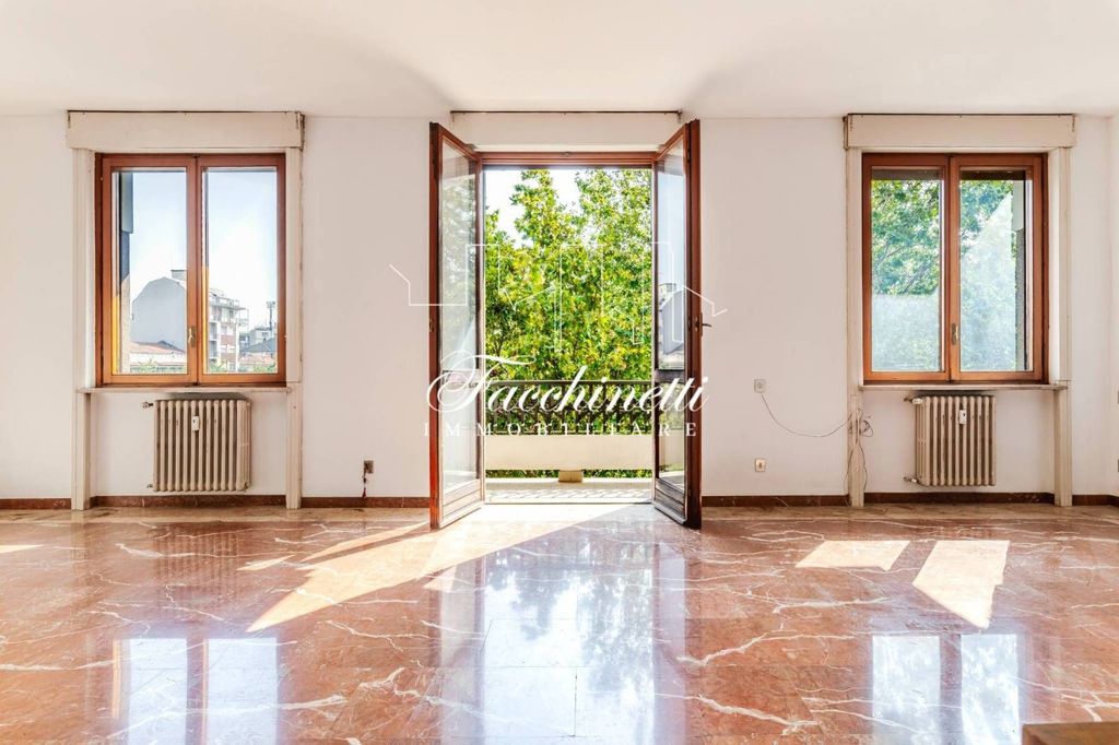 Appartement de luxe à vendre à Milan, 1 200 000 €, Photo 2