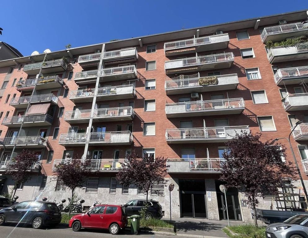 Appartement de luxe à vendre à Milan, 440 000 €, Photo 2
