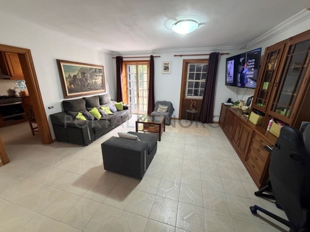 Luxury House for sale in Maó, 775 000 €, Photo 2