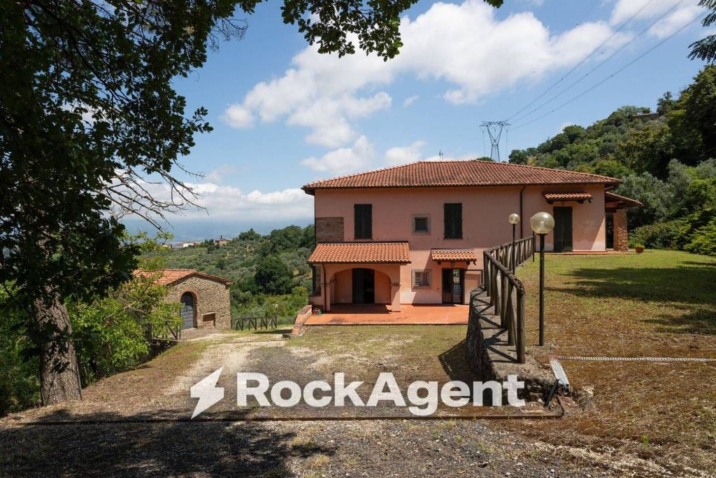 Maison de luxe à vendre à Carmignano, 820 000 €, Photo 3