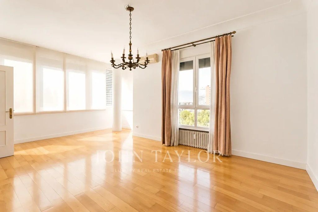 Luxury Apartment for sale in Madrid, 1 850 000 €, Photo 7