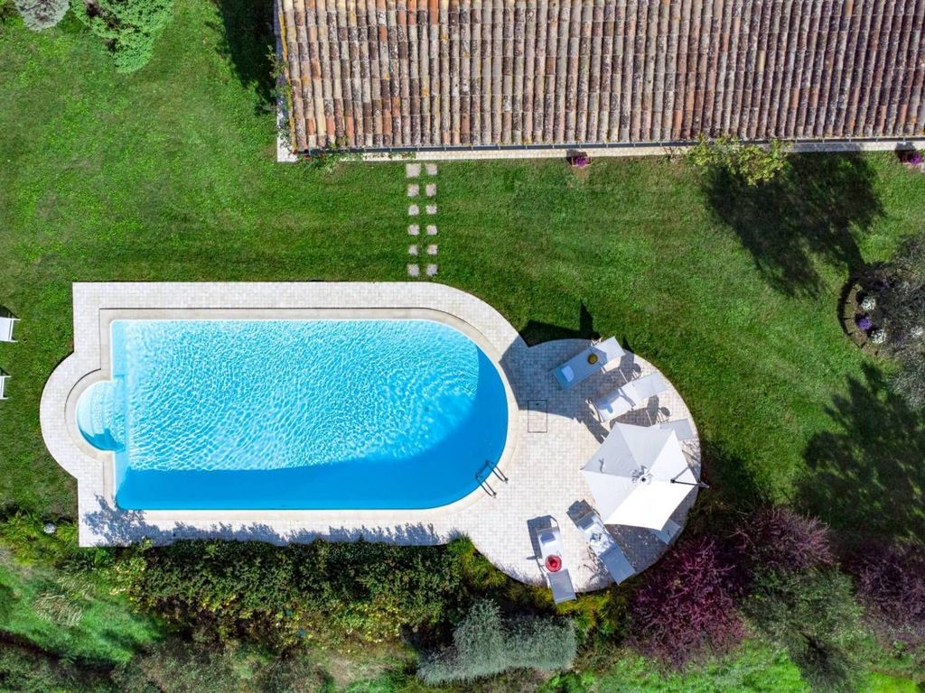 Luxury House for sale in Urbino, 1 190 000 €, Photo 2