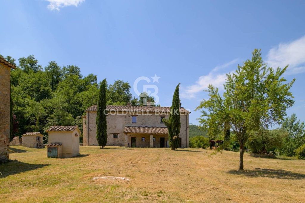Maison de luxe à vendre à Umbertide, 590 000 €, Photo 2