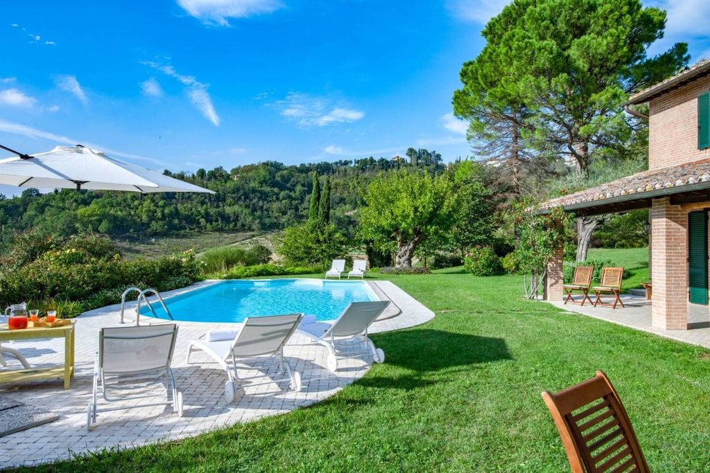 Luxury House for sale in Urbino, 1 190 000 €, Photo 3