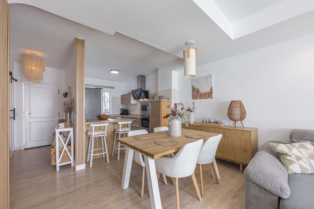 Maison de luxe à vendre à Marbella, 595 000 €, Photo 4