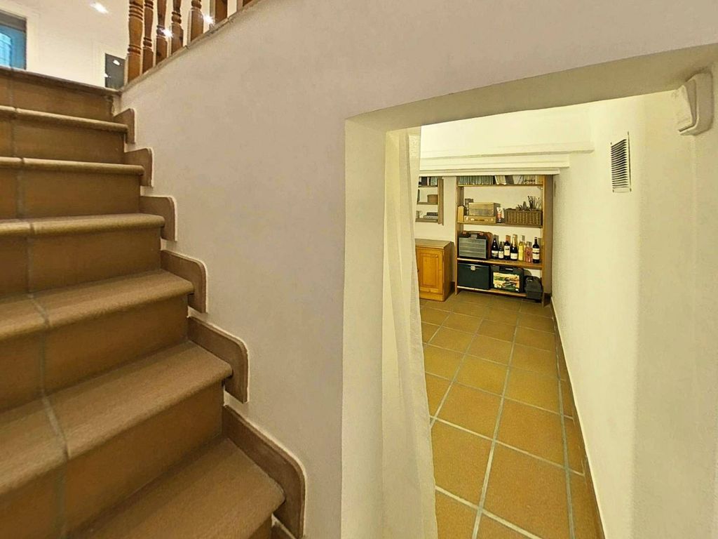 Luxury House for sale in Castellar Del Vallès, 475 000 €, Photo 4