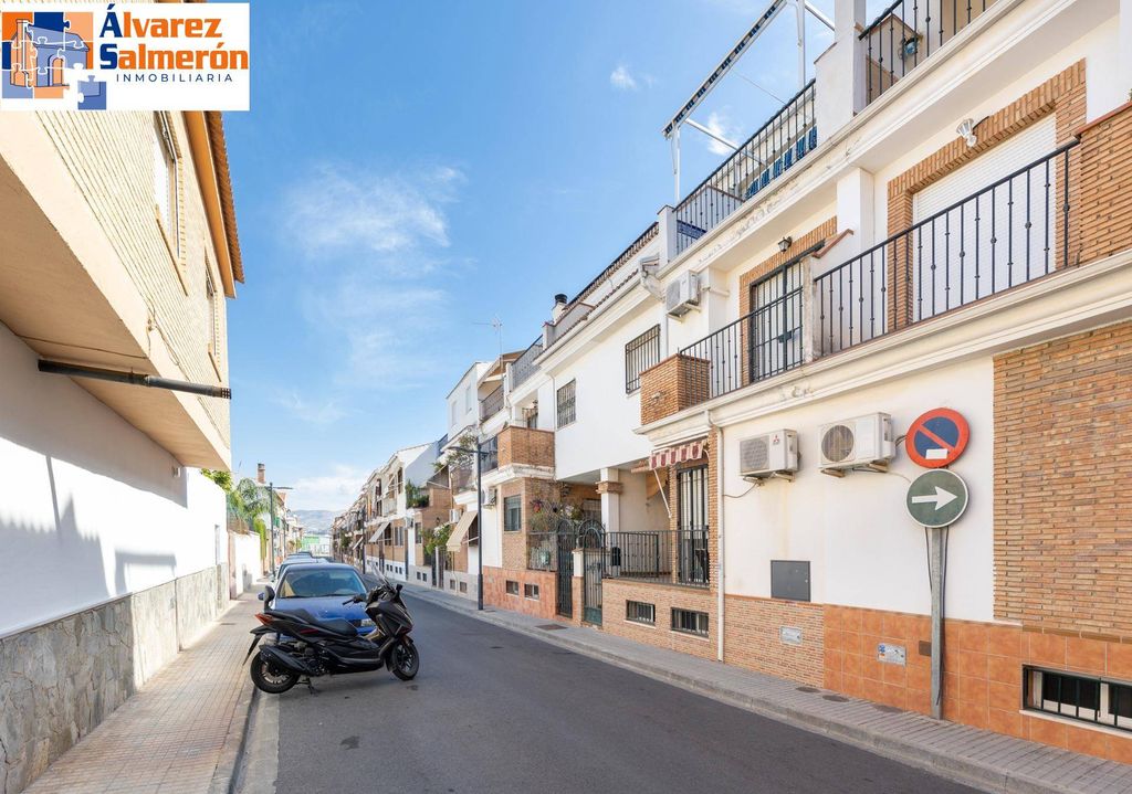 Luxury House for sale in Armilla, 400 000 €, Photo 3